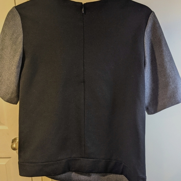 Club Monaco Grey and Black Structured Blouse - Picture 2 of 3